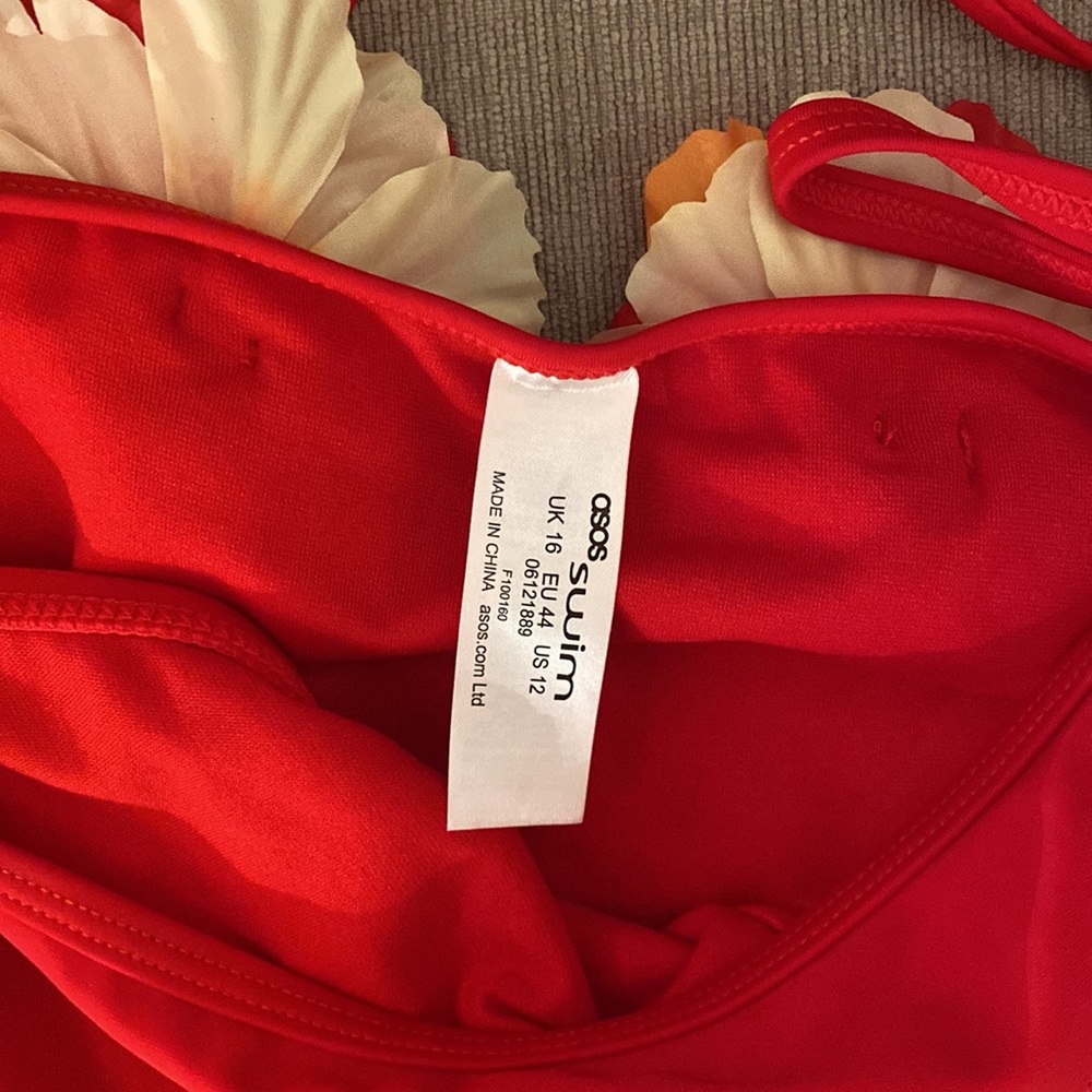 ASOS | ASOS DESIGN Premium 3D Flower Triangle Bikini Top and Bottom - Picture 6 of 10